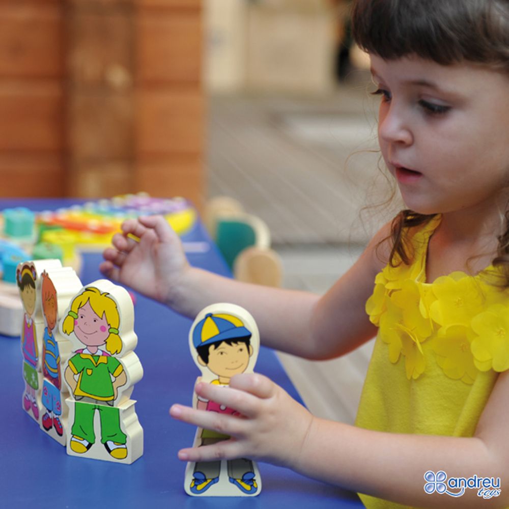 Дървени магнитни деца