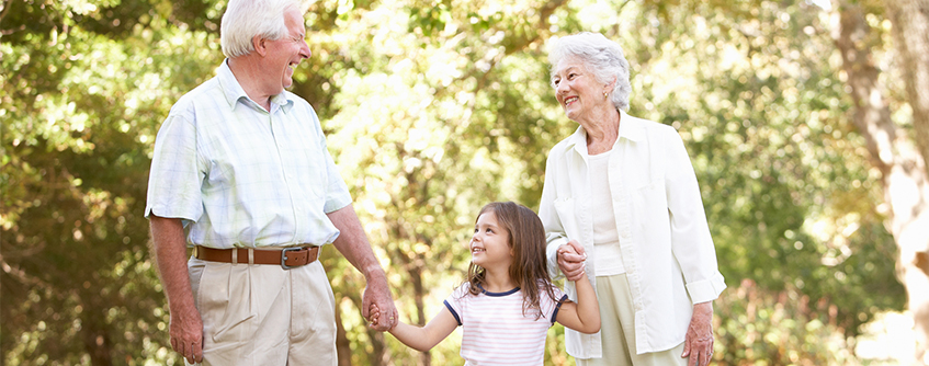 Ролята на баба и дядо в отлеждането на децата